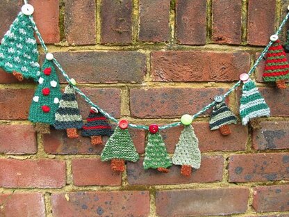 Christmas Tree Advent Garland