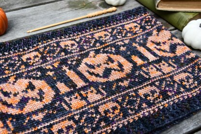 Pumpkins and Cats Cowl (Crochet)