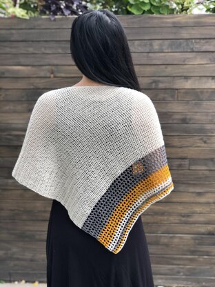 Breezy shawl