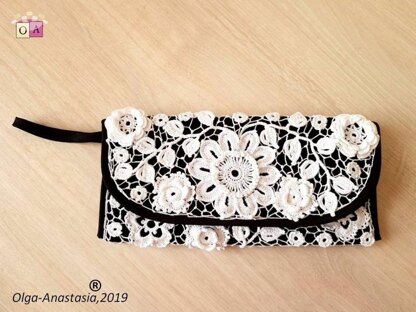 White lace bag for phone or glasses