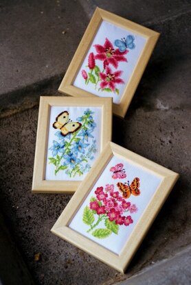 Vervaco Flowers & Butterflies Mini Cross Stitch Kit (3pcs) - 8cm x 12
