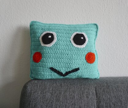 Crochet pattern frog cushion