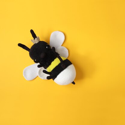 Mila The Bee