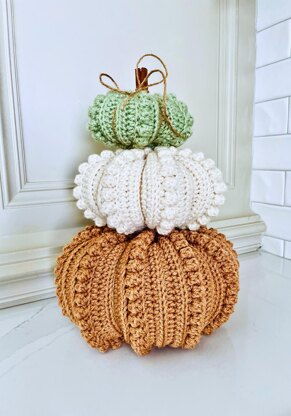 Farmhouse Bobble Pumpkins