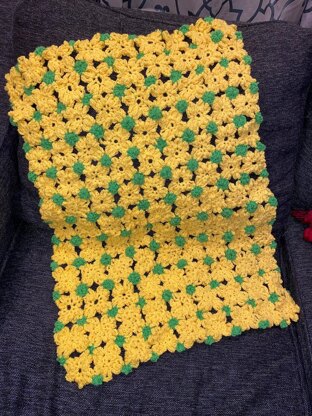 Mae's Flower Garden Afghan