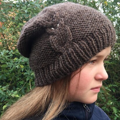 Slouchy Owl Hat - knitting pattern