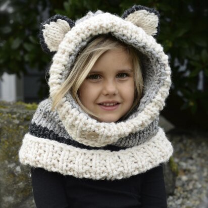 Wren Wolf Cowl