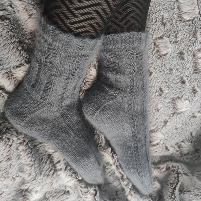 Salvia (socks) - knitting pattern