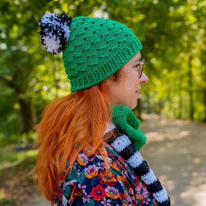 Black White And Bright Hat in Yarn and Colors Baby Fabulous - YAC100076 - Downloadable PDF
