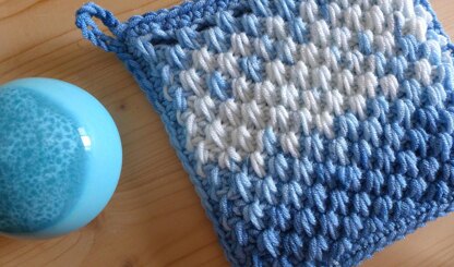 Waves of the Ocean Pot Holder