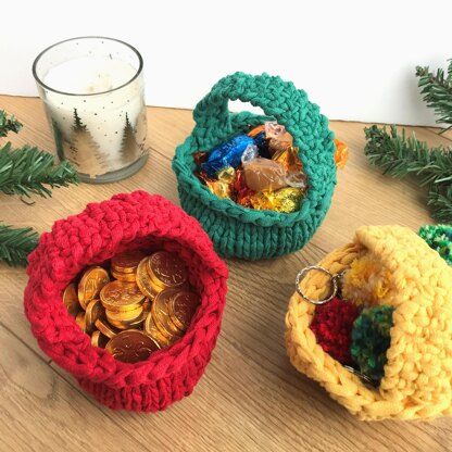 Recycled Tape Mini Baskets