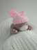 Sleeping kitten knitting pattern.