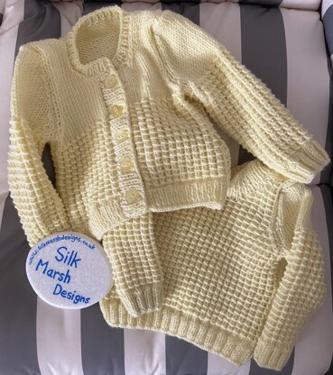 MARK – Baby Round Cardigan and Jumper