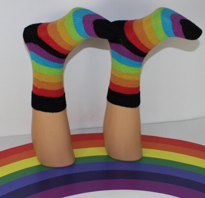 Mens Simple Rainbow Socks Circular