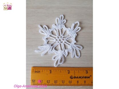 Crochet snowflake 90