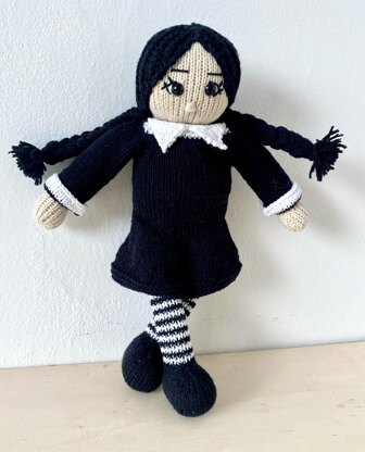 Doll Wednesday, knitting pattern