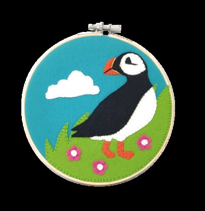 The Crafty Kit Company Scottish Puffin Felt Applique Kit - 15cm