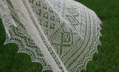 Heirloom Lace Shawl