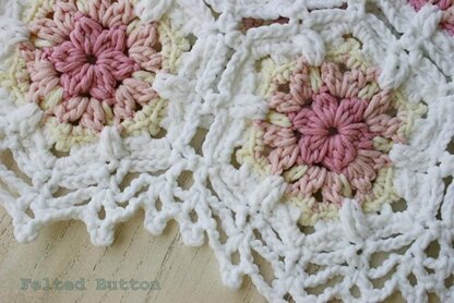 Vintage Fleur Blanket