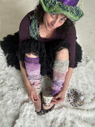 Genus Humanus Alice Leg Warmers