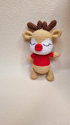 Christmas Amigurumi Reindeer Crochet Pattern