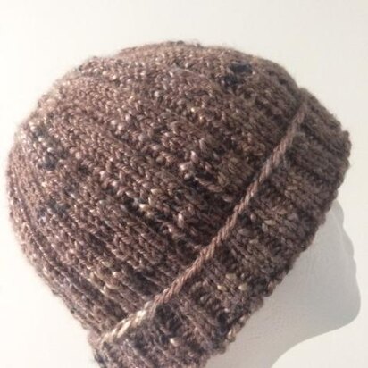 Easy peasy ribbed beanie © Seashells Designs