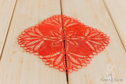 Knitted lace table topper "Cherry"