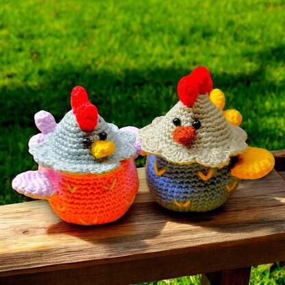 Hen Easter Egg Holder