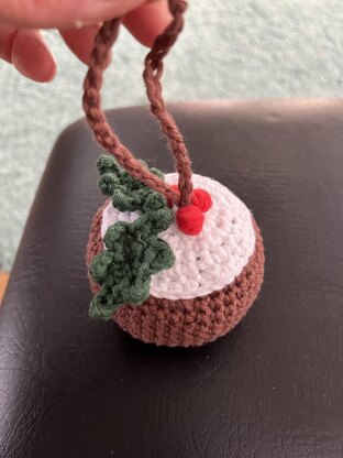 Christmas Pudding Decoration Crochet Pattern