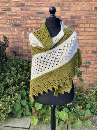 Branwen Shawl KAL