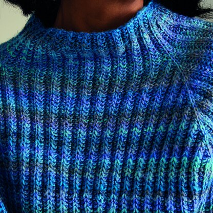 Sirdar 10721 Bellfower Poncho PDF