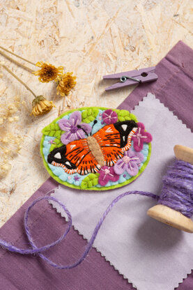 Hawthorn Handmade Butterfly Felt Craft Kit