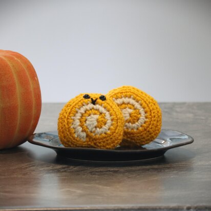 Pumpkin Roll Amigurumi Food