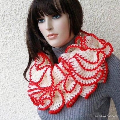 Crochet Ruffle Scarf Marvelous Christmas