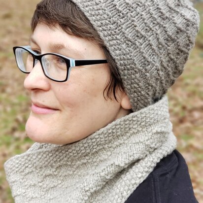 Beach Pebbles Hat and Cowl