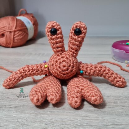 Horace the Hermit Crab - US Terminology - Amigurumi