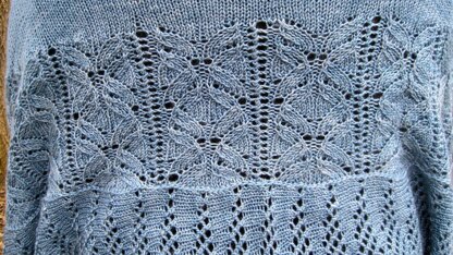 Amaryllis Crescent Shawl