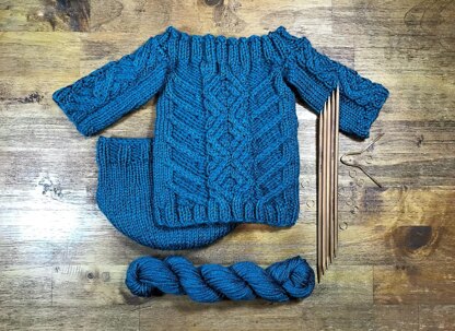 Cabled Sweater for Baby Yoda