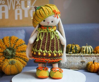 Crochet Toy Clothes Pattern - Outfit "Alice" for large toys