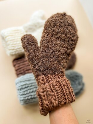 KOSE mittens