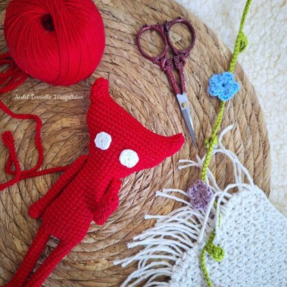 Red Yarny Amigurumi Pattern