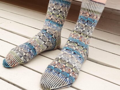 Stone's Throw Socks