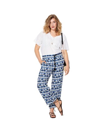 Burda Style Women's Trousers/Pants â€“ Straight Leg â€“ Patch Pockets B6218 - Paper Pattern, Size 14-22