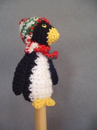 Christmas Penguin Finger Puppet