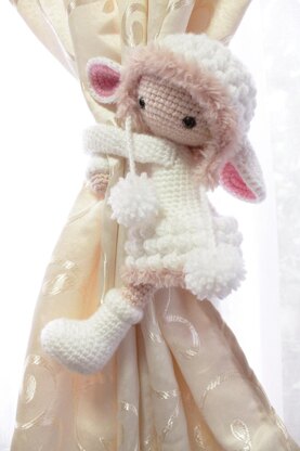 Amigurumi lamb Girl