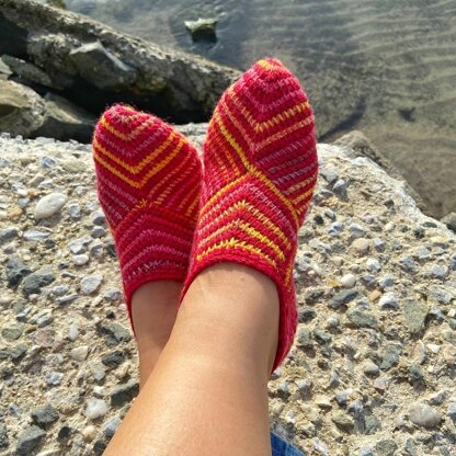 Slippers "Cozy squares" (tunisian crochet)