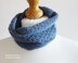 Kids Dotty Cowl