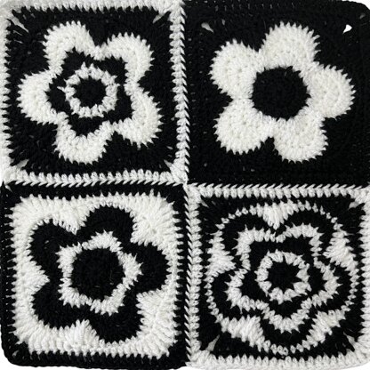 Groovy Flower Square