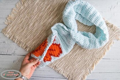 Pumpkin Leaf Pocket Scarf