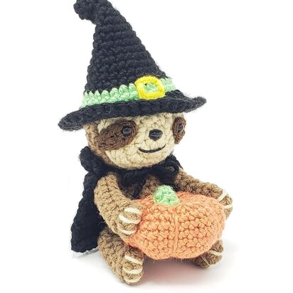 Bewitching Sloth Amigurumi